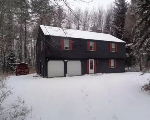 10 Bayberry Ln, Scarborough, ME 04074