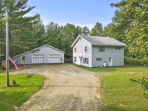 8 Sunken Bridge Rd, Winterport, ME 04496