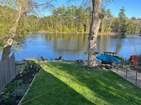 48 Water St, Fairfield, ME 04937