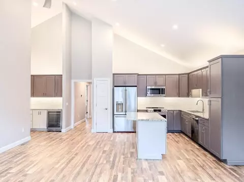 18 Daybreak Ln #13, Windham, ME 04062