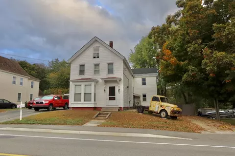 56 Maple St, Saco, ME 04072