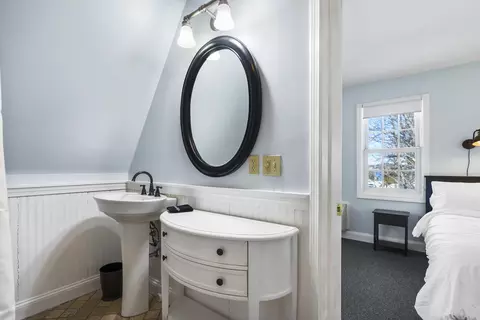 Bath - 306 Eddy Rd #307, Edgecomb, ME 04556 photo 3 of 3