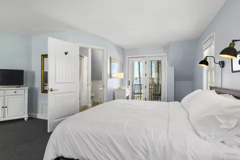 Bedroom - 306 Eddy Rd #307, Edgecomb, ME 04556 photo 6 of 8