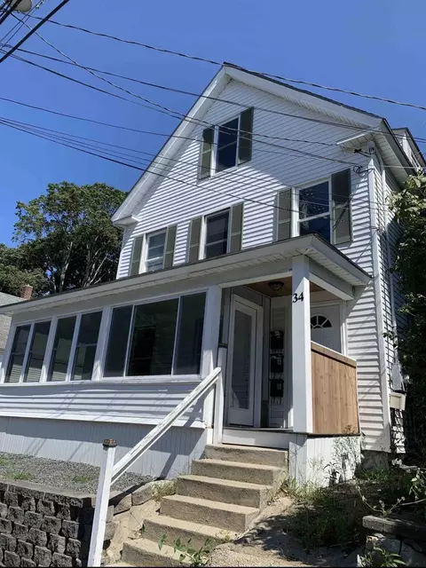 34 Shaw St, Sanford, ME 04073