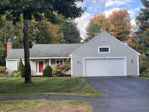 16 Lilac Ln, Scarborough, ME 04074