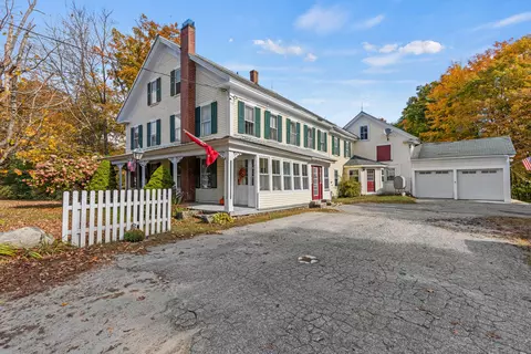 220 S High St, Bridgton, ME 04009