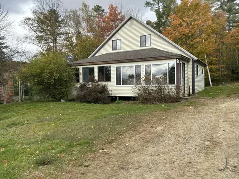 54 Martin Rd, Rumford, ME 04276