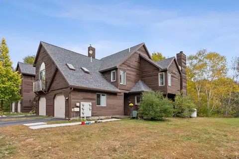 46 Top Hill Rd #46, Naples, ME 04055