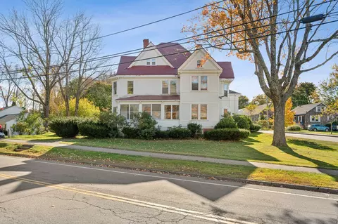 30 Pierce St, Westbrook, ME 04092