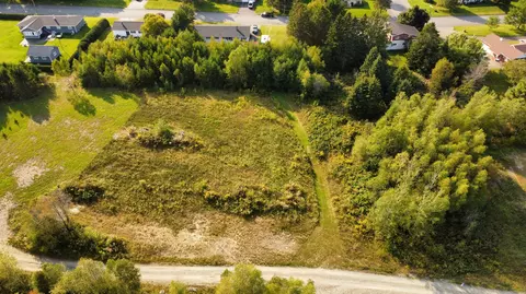 M28bl14e 16th Avenue, Madawaska, ME 04756