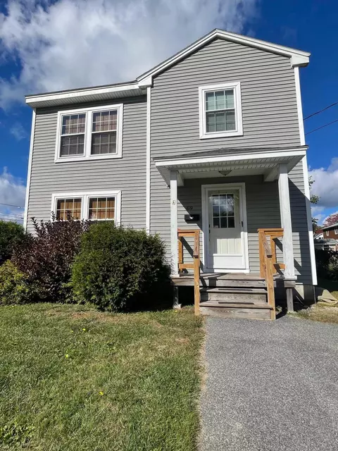 69 Webster St, Westbrook, ME 04092