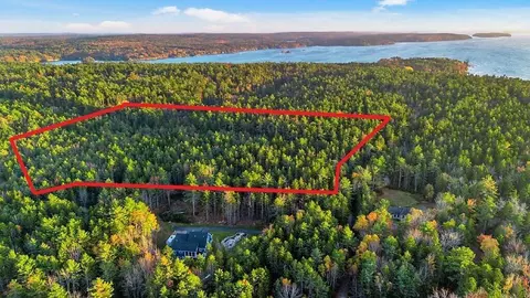 APT 12-d Houghton Pond Road, West Bath, ME 04530