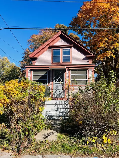 32 Free St, South Portland, ME 04106