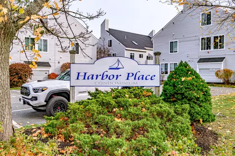 18 Ocean St #45, South Portland, ME 04106