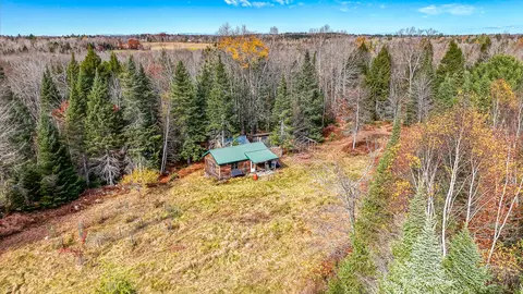 70 Morgan Rd, Burnham, ME 04922
