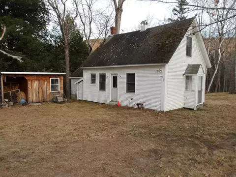 576 Soth Strong Rd, Strong, ME 04983