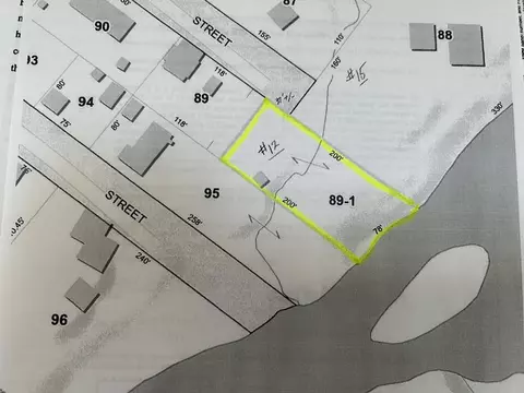 12 Glidden St, Waterville, ME 04901