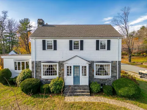 124 Stevens Ave, Portland, ME 04102
