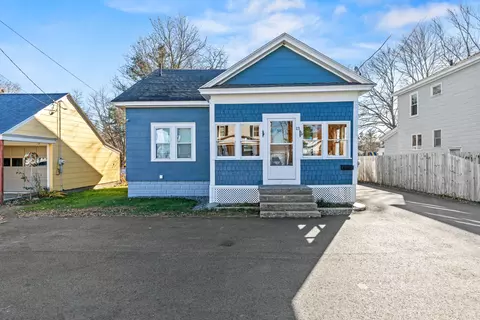 13 Essex St, Sanford, ME 04073