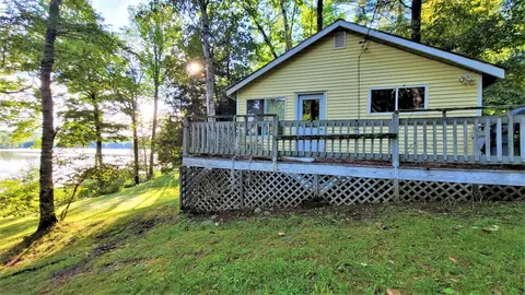 7 9 Crane Ln, Madison, ME 04950