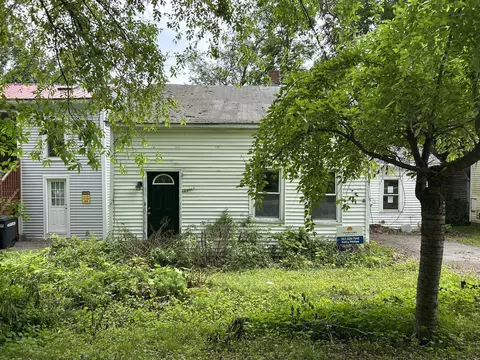 15 Florence St, Augusta, ME 04330