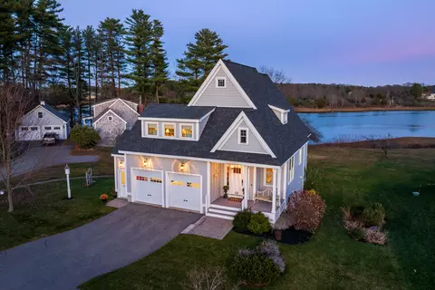 3 Cottage Way, Kittery, ME 03904