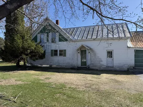 90 Canada Rd, Moscow, ME 04920
