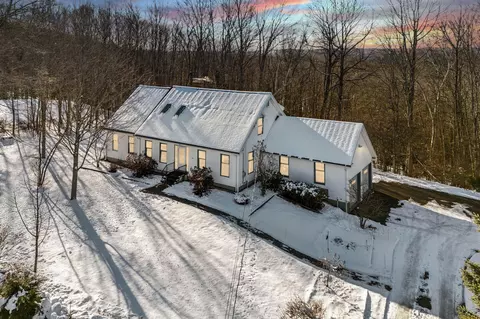 37 N Saunders Rd, Greene, ME 04236