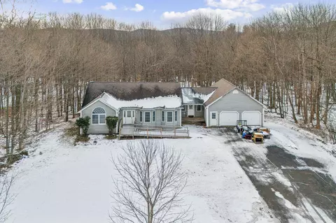 106 Torrey Hill Rd, Turner, ME 04282