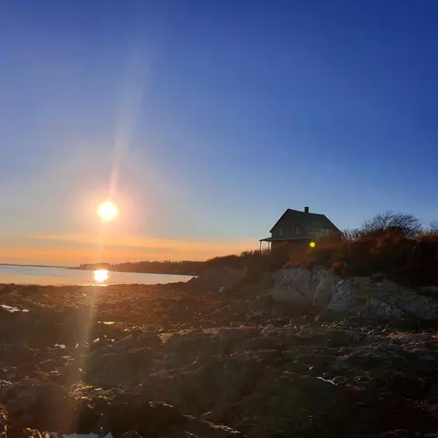 205216 Beach Rd, Portland, ME 04019