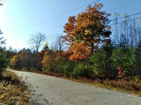 21 Raven Ln # -8, Fryeburg, ME 04037