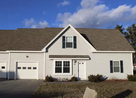 10 Boulder Ln #10, Sanford, ME 04073