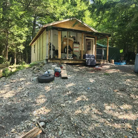 253 Stanhope Mill Rd, Lowell, ME 04493