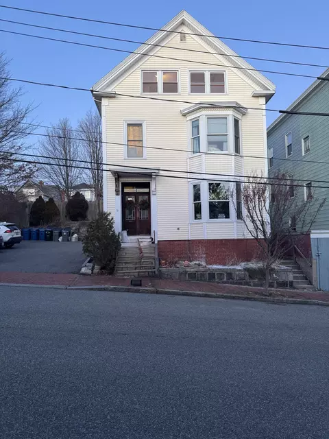 1315 Sheridan St, Portland, ME 04101