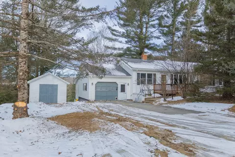 243 Sewall Rd, Farmington, ME 04938
