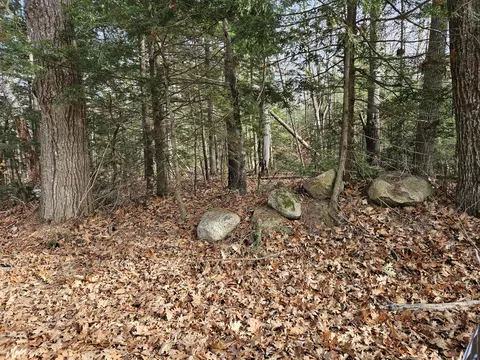 82 Lovejoy Shores Drive Dr, Fayette, ME 04349