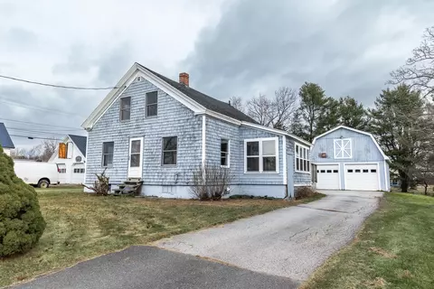 8 Snows Corner Rd, Orrington, ME 04474