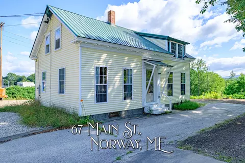67 Main St, Norway, ME 04268