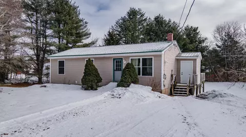 120 Adams Cir, Farmington, ME 04938