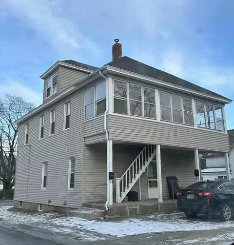 111 High St, Sanford, ME 04073