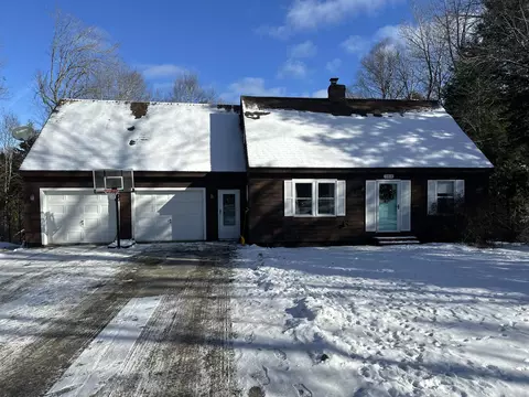108 Morgan Ln, Millinocket, ME 04462