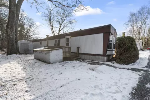 20 Caincrest Rd, York, ME 03909