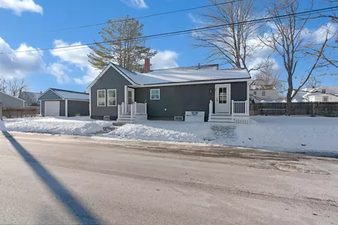 20 Westfield St, Biddeford, ME 04005