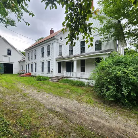 723 Main St, Monmouth, ME 04259