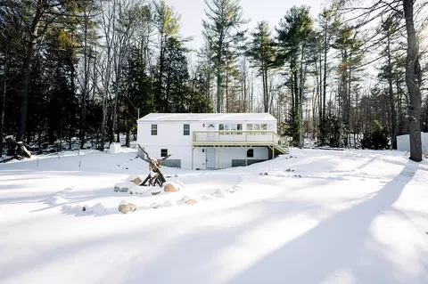 1362 Poland Spring Rd, Casco, ME 04015