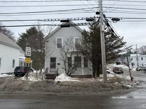 561 Main St, Lewiston, ME 04240
