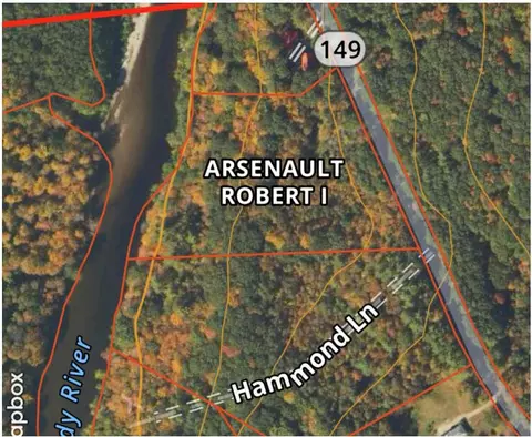 667 S Strong Rd, Strong, ME 04983