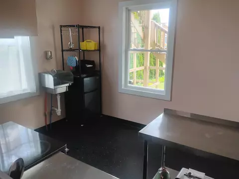 Kitchen - 6 School St, Lubec, ME 04652 photo 5 of 8