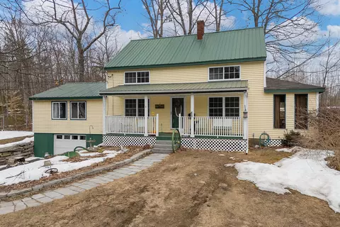 412 Plains Rd, Poland, ME 04274