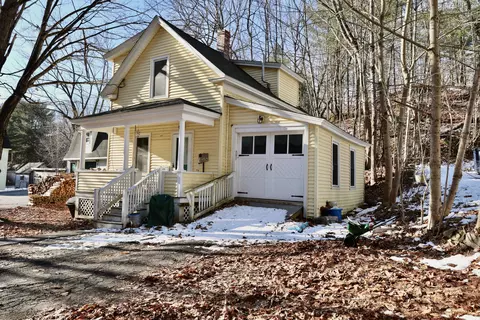 68 Boothby St, Augusta, ME 04330